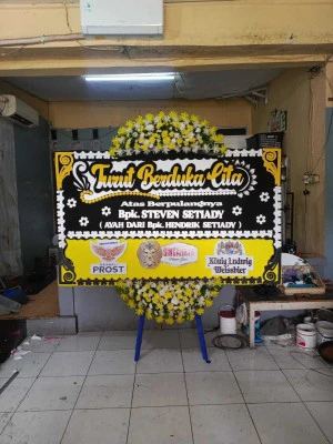 Papan Bunga di Pasar Rebo